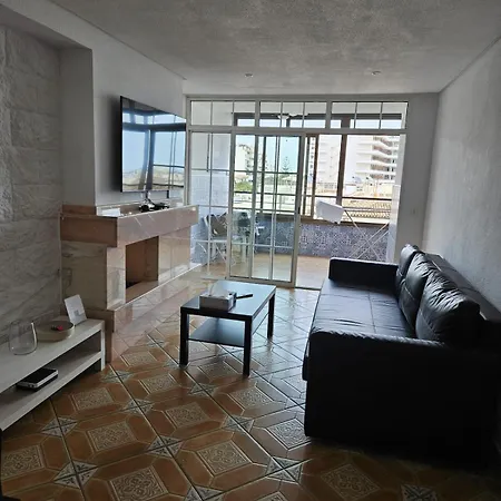 Apartment In La Nogalera *